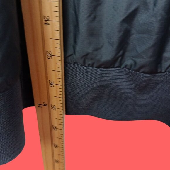 Nike Mens  Hooded Windbreaker Jacket Lightweight Zip-Up With Logo Black/ Gray - Picture 7 of 14